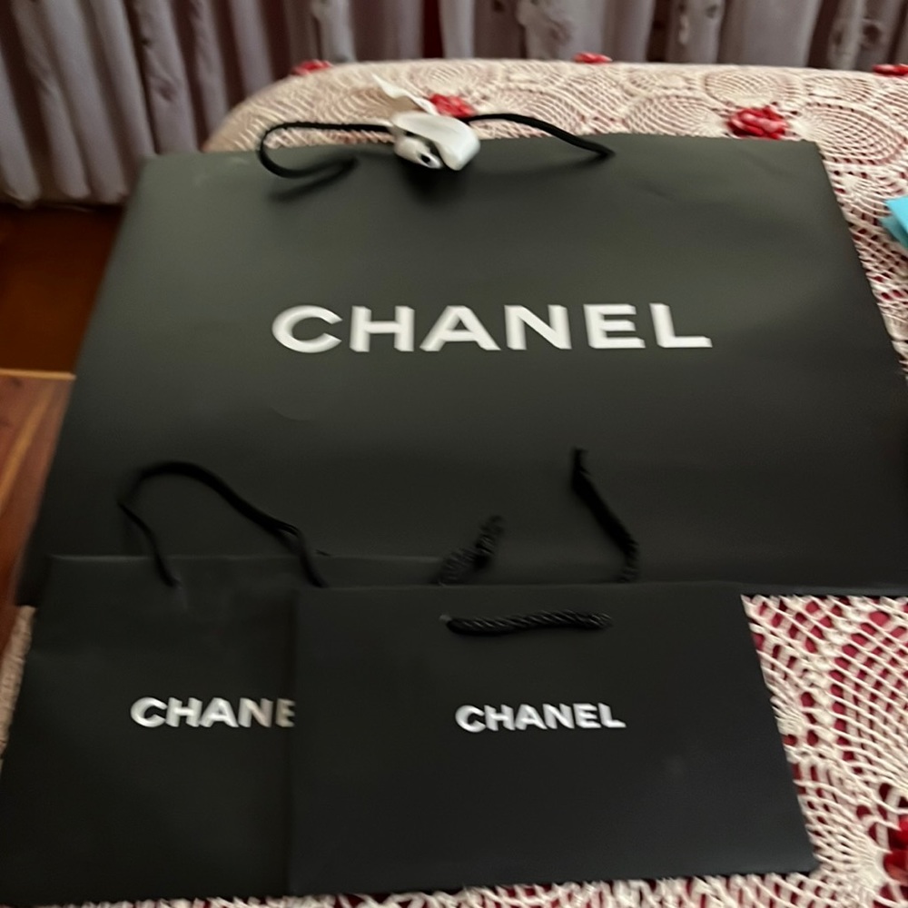 Chanel shopping bag bundle
